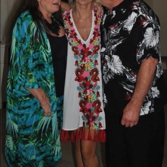 Show me your mumu XS embroidered tassel tunic - Picture 2 of 4